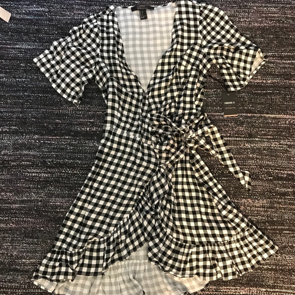 Gingham wrap dress